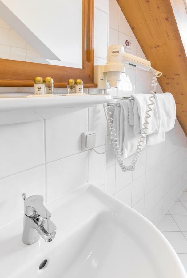 לינץ Hotel Garni Noeserlgut מראה חיצוני תמונה